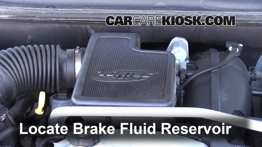 2009 GMC Envoy SLE 4.2L 6 Cyl. Brake Fluid